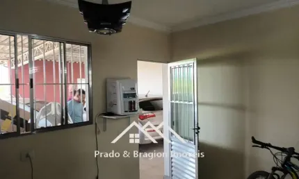 Casa com 3 quartos à venda na Pernambuco, 73, Vila Popular, Várzea Paulista, 192 m2 por R$ 425.000