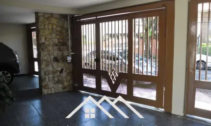 Casa com 3 quartos à venda na Waldomiro Lobo da Costa, 202, Vila Isabel Eber, Jundiaí, 421 m2 por R$ 1.060.000
