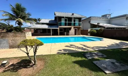 Casa com 5 quartos à venda no Centro, Itanhaém 