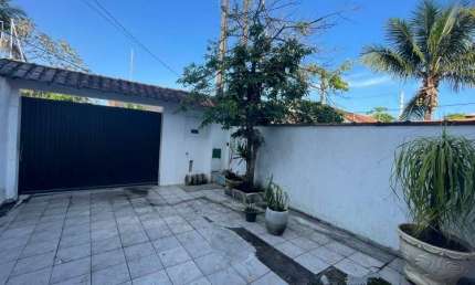 Casa com 4 quartos para alugar no Centro, Itanhaém 