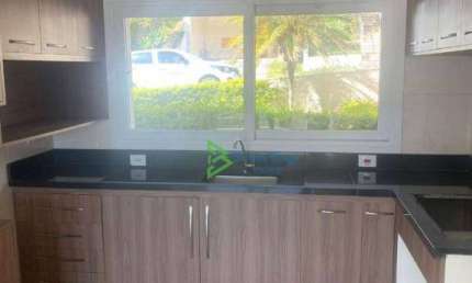 Casa com 4 dormitórios à venda, 250 m² por R$ 2.332.000 - Golf Gardens - Carapicuíba/SP