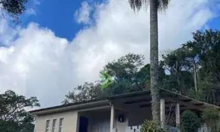 Chácara com 4 dormitórios à venda, 4700 m² por R$ 372.000,00 - Sorocabuçu - Ibiúna/SP