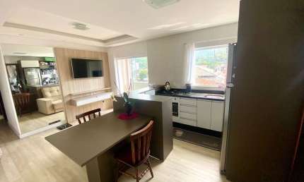 Apartamento com 2 quartos à venda no Iririú, Joinville , 72 m2 por R$ 355.000