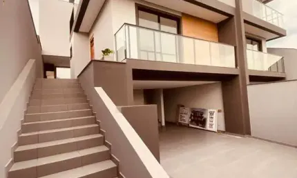 Casa com 3 quartos à venda no Costa e Silva, Joinville 