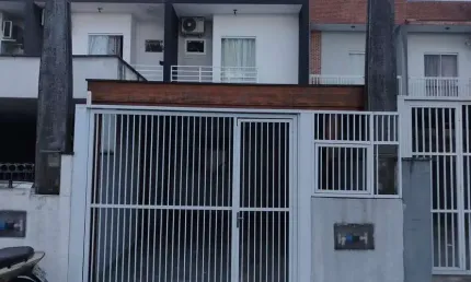 Casa com 3 quartos à venda no Jardim Iririú, Joinville 