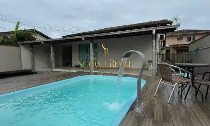 Casa com 3 quartos à venda no Guanabara, Joinville 