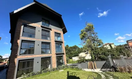 Apartamento em Prédio Inteligente em Centro  -  Canela