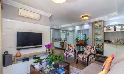 Apartamento com 3 quartos à venda no São João, Porto Alegre 