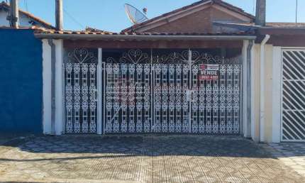 Casa com 3 quartos à venda na Rua Coronel José Benedito de Araújo, 314, Vila Antônio Augusto Luiz, Caçapava