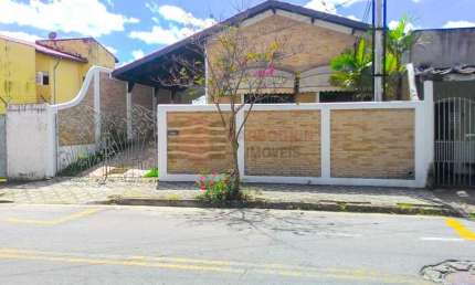 Casa com 3 quartos à venda na Rua São Francisco, 211, Vila Antônio Augusto Luiz, Caçapava