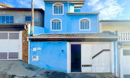 Casa com 3 quartos à venda na Rua Carnavalesco Odair Carvalho, 38, Borda da Mata, Caçapava