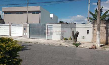 Ponto Comercial a Venda no Jardim Shangrilá em Caçapava