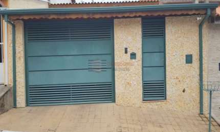 Casa com 3 quartos à venda na Rua Jairo Hilario Moreira, 39, Borda da Mata, Caçapava