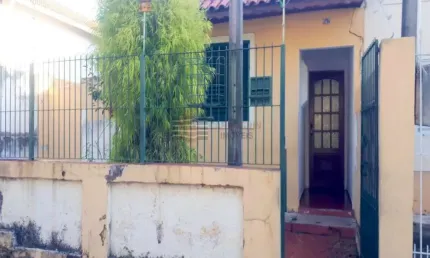 Casa com 2 quartos à venda na Rua Dona Francisca de Almeida Santos, 187, Vila Santos, Caçapava