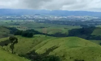 Chácara / sítio com 1 quarto à venda na Estrada Municipal Pedra Branca, 5400, São João da Boa Vista, Caçapava