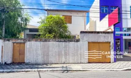 Casa com 3 quartos à venda na Rua Dom Pedro II, 96, Centro, Caçapava