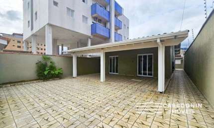 Casa com 3 quartos à venda na Rua Liberdade (Praia De Iperoig), 872, Centro, Ubatuba