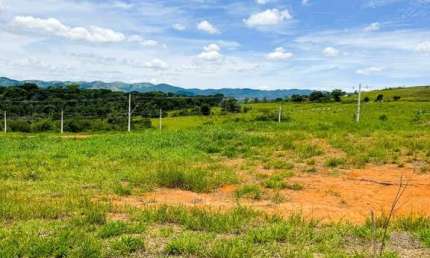 Terreno em condomínio a Venda no Borda do Lago no Borda da Mata em Caçapava