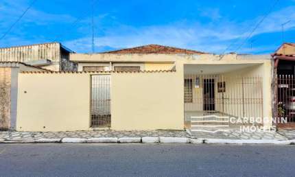 Casa com 3 quartos à venda na Rua Vinte e Oito de Setembro, 171, Centro, Caçapava