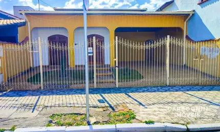 Casa com 4 quartos à venda na Rua Padre José Benedito Alves Monteiro, 477, Jardim Amália, Caçapava
