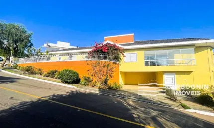 Casa em condomínio a venda no santa helena em caçapava