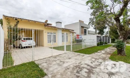 Casa à venda, 360 m² por R$ 750.000 - São Braz - Curitiba/PR