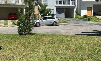 Condomínio Florestas da São Vicente Terreno com 270 m2 - OPORTUNIDADE! Com Projeto Aprovado!