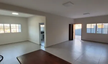 Residencial dos Lagos Casa Nova com 3 quartos,  3 wc e 4 vagas