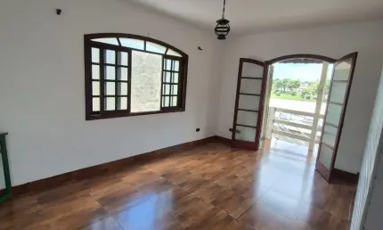 Jardim santa paulina casa plana com 3 quartos, 2 wc e 5 vagas oportunidade