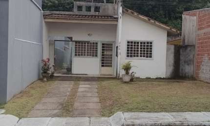 Vendo Casa no Condomínio Villa dos Pássaros com 3 quartos tarumã