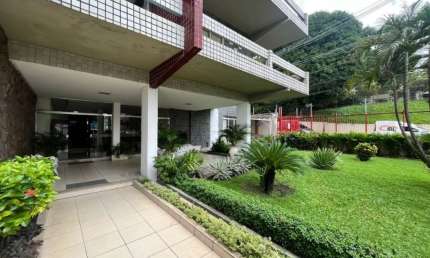 Cond. San Remo -175m² (em frente ao DETRAM) -3 quartos sendo 1 suíte, banheiro, varanda....