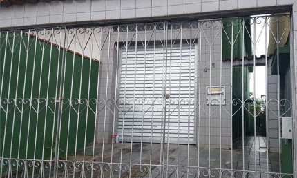 Casa comercial para alugar na Rua Atuaí, 495, Penha, São Paulo