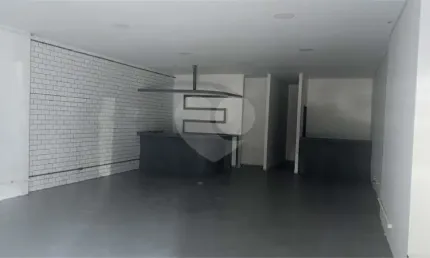 Casa comercial para alugar na Rua Serra de Juréa, 150, Tatuapé, São Paulo