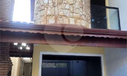 Excelente sobrado comercial de 180m² na Aricanduva.