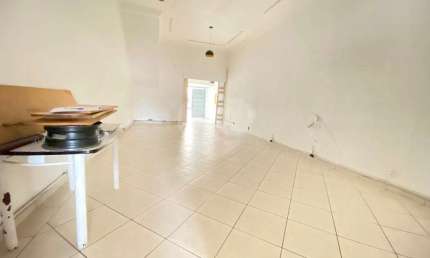 Casa comercial para alugar na Rua Costa Barros, 817, Vila Alpina, São Paulo