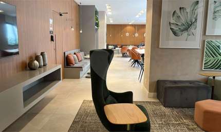 Apartamento para locação em Moema, com 1 dormitório e 1 vaga