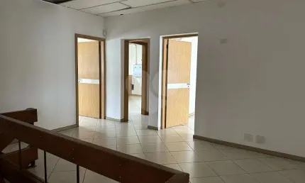 Prédio para alugar na Rua São Jorge, 132, Tatuapé, São Paulo
