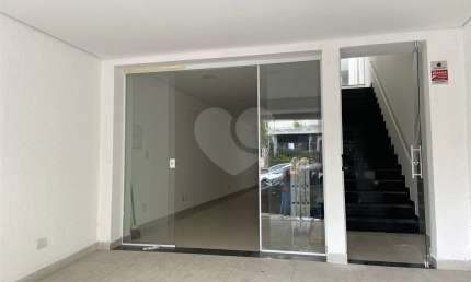 Casa comercial para alugar na Rua Martins Pena, 245, Tatuapé, São Paulo