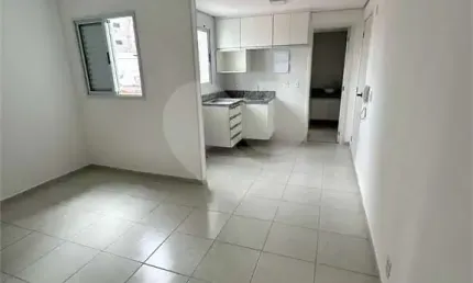 Kitnet / Stúdio para alugar na Rua São Bernardo, 375, Tatuapé, São Paulo
