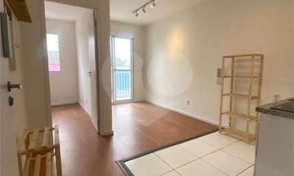 Apartamento com 1 quarto para alugar na Rua Cristais, 38, Tatuapé, São Paulo