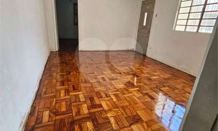 Casa com 4 quartos para alugar na Rua Dom Sebastião do Rego, 451, Saúde, São Paulo