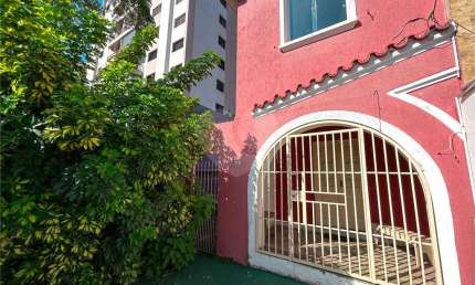 Casa comercial para alugar na Rua Martins Pena, 230, Tatuapé, São Paulo