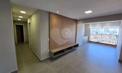 Apartamento com 2 quartos para alugar na Rua Sousa Breves, 193, Tatuapé, São Paulo
