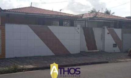 Casa em Varjão, João Pessoa/PB de 4 Quartos sendo 3 Suítes