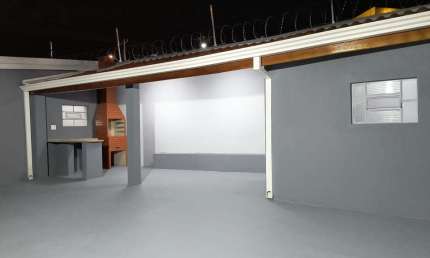 Casa para venda em Vila São José de 250.00m² com 2 Quartos, 1 Suite e 3 Garagens