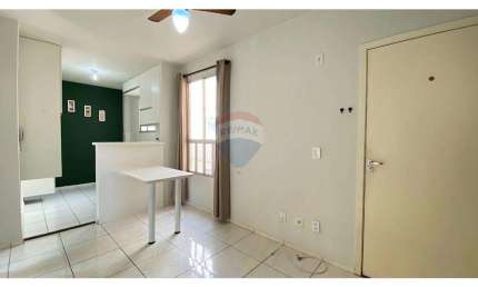 Apartamento para venda em Parque Industrial de 45.00m² com 2 Quartos e 1 Garagem