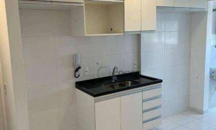 Apartamento para alugar em Vila Milton de 58.00m² com 2 Quartos, 1 Suite e 1 Garagem