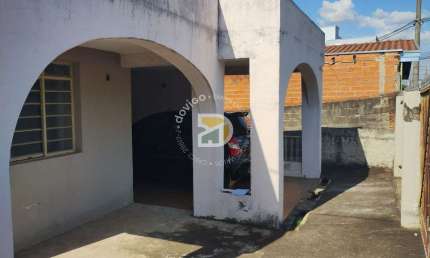 Casa para venda em Vila Santa Luzia de 110.00m² com 3 Quartos, 1 Suite e 2 Garagens