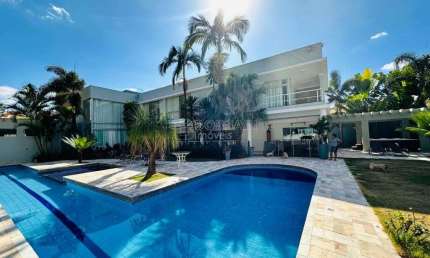 Sobrado para venda em Jardim Dos Flamboyants de 761.00m² com 4 Quartos, 4 Suites e 4 Garagens