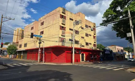 Prédio Comercial para venda em Jardim Mosteiro de 1704.94m² com 20 Quartos e 5 Garagens